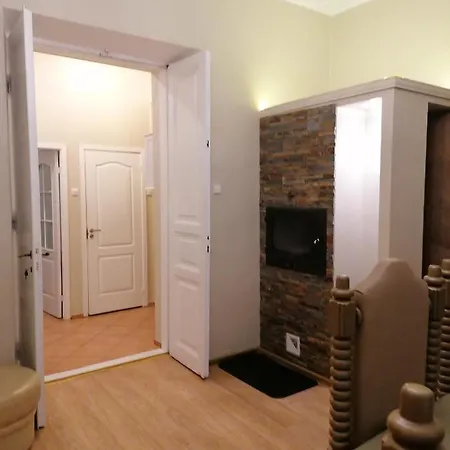 Ms Apartment *